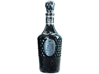 A.H. Riise Non Plus Ultra Black Edition 70 cl CARx6